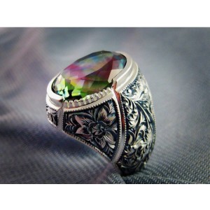 Zultanite Taşı Nurullah Daştan Usta Özel Tasarım Kalemişi Gümüş Yüzük