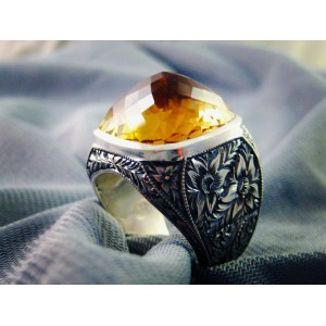 Nurullah Daştan Sarı Safir Özel Tasarım Kalemişi Gümüş Yüzük